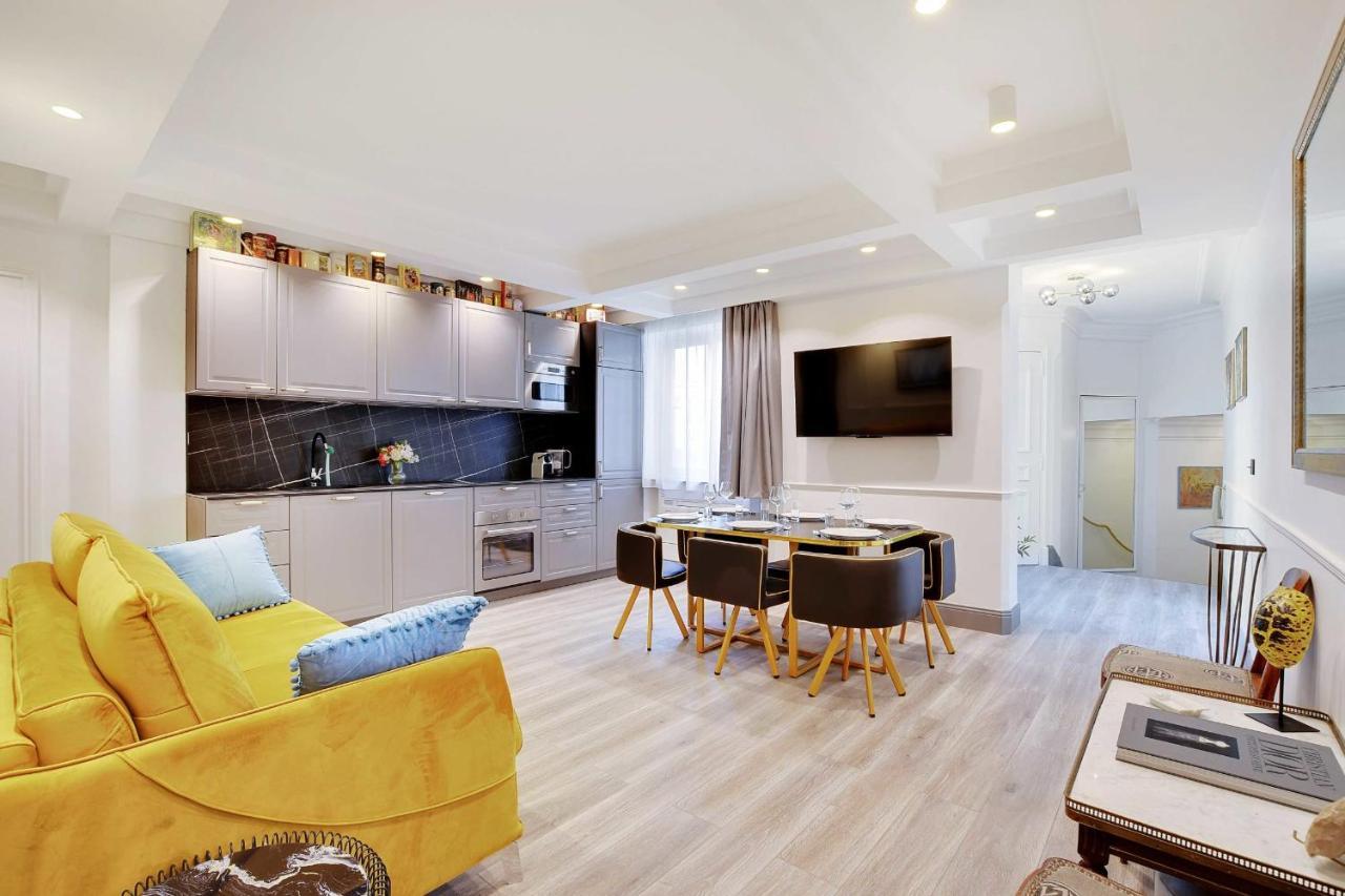 Magnifique Appartement - 2Br - 6P - Place De L'Etoile Paris Eksteriør billede