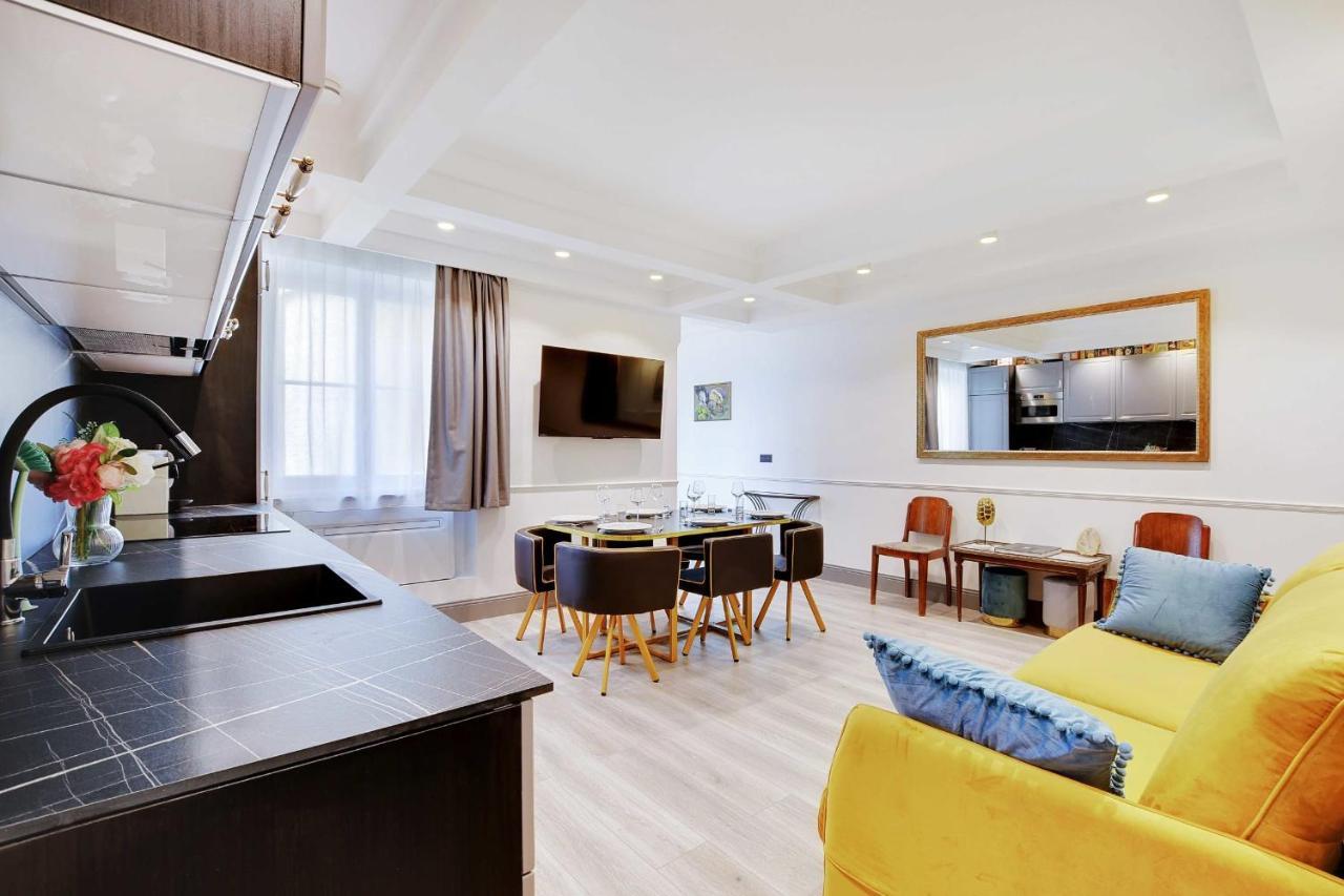 Magnifique Appartement - 2Br - 6P - Place De L'Etoile Paris Eksteriør billede