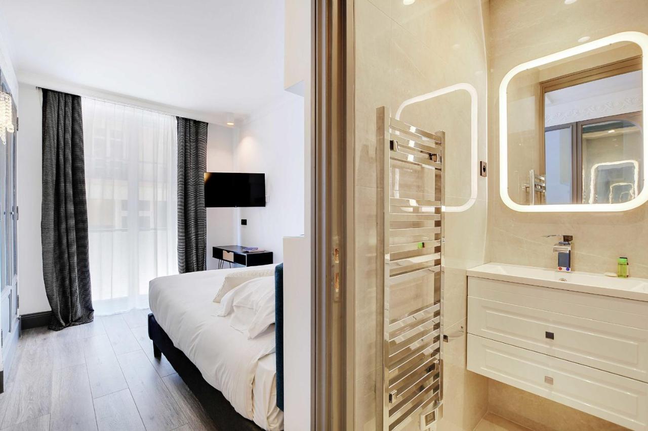 Magnifique Appartement - 2Br - 6P - Place De L'Etoile Paris Eksteriør billede